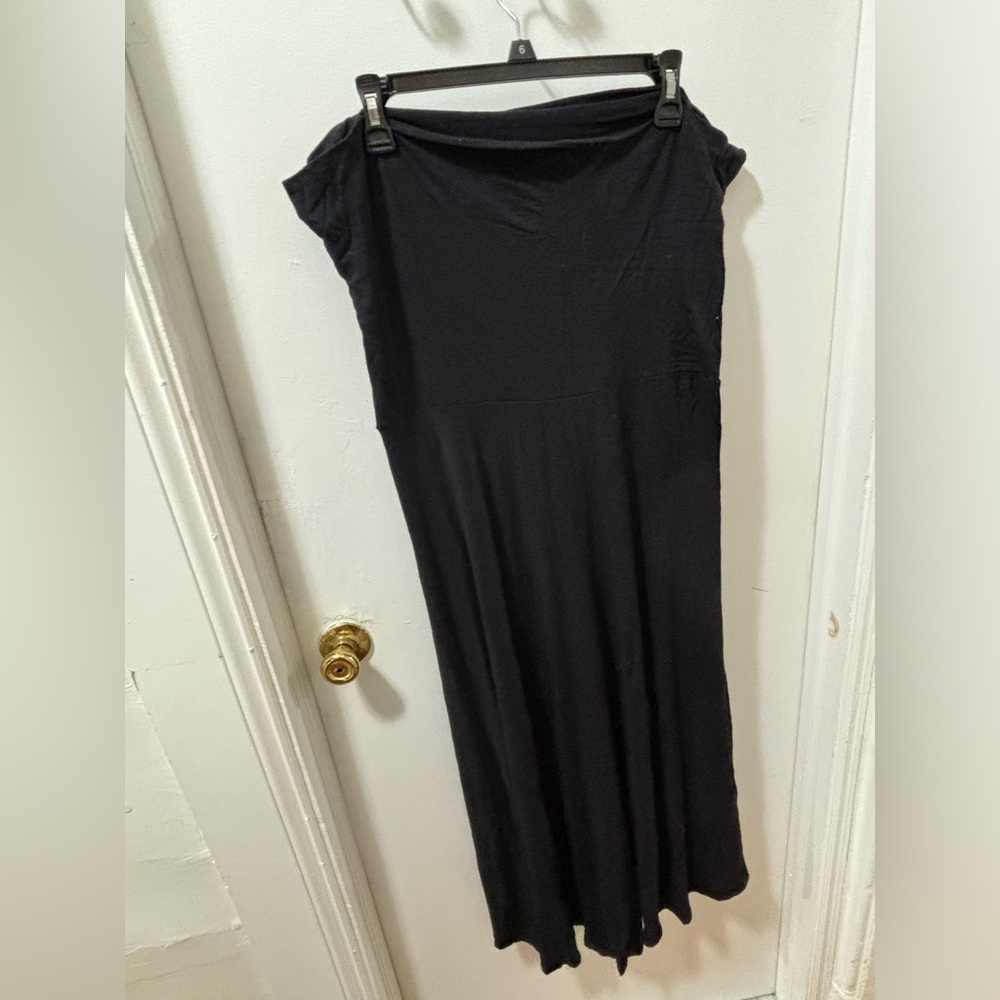 Black maxi skirt plus size